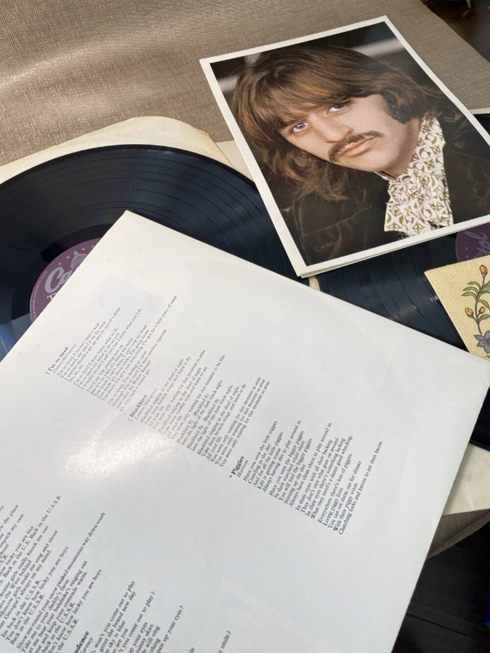 The Beatles White Album 2LP SWBO-101 Canada Complete Poster Photos Clean Vinyl